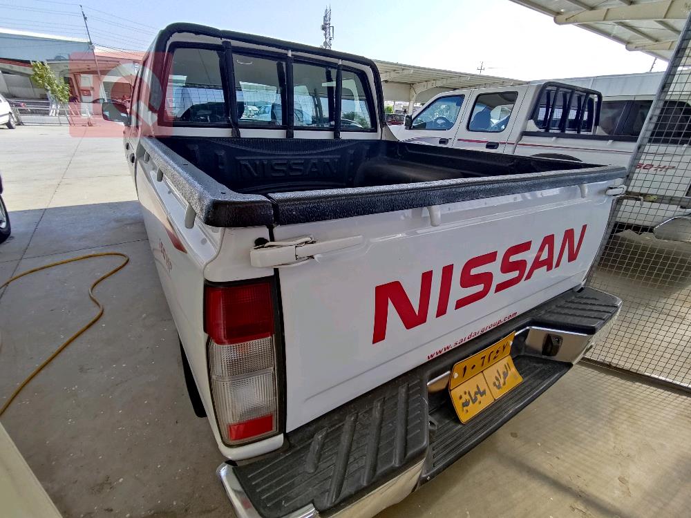نيسان بيك اب